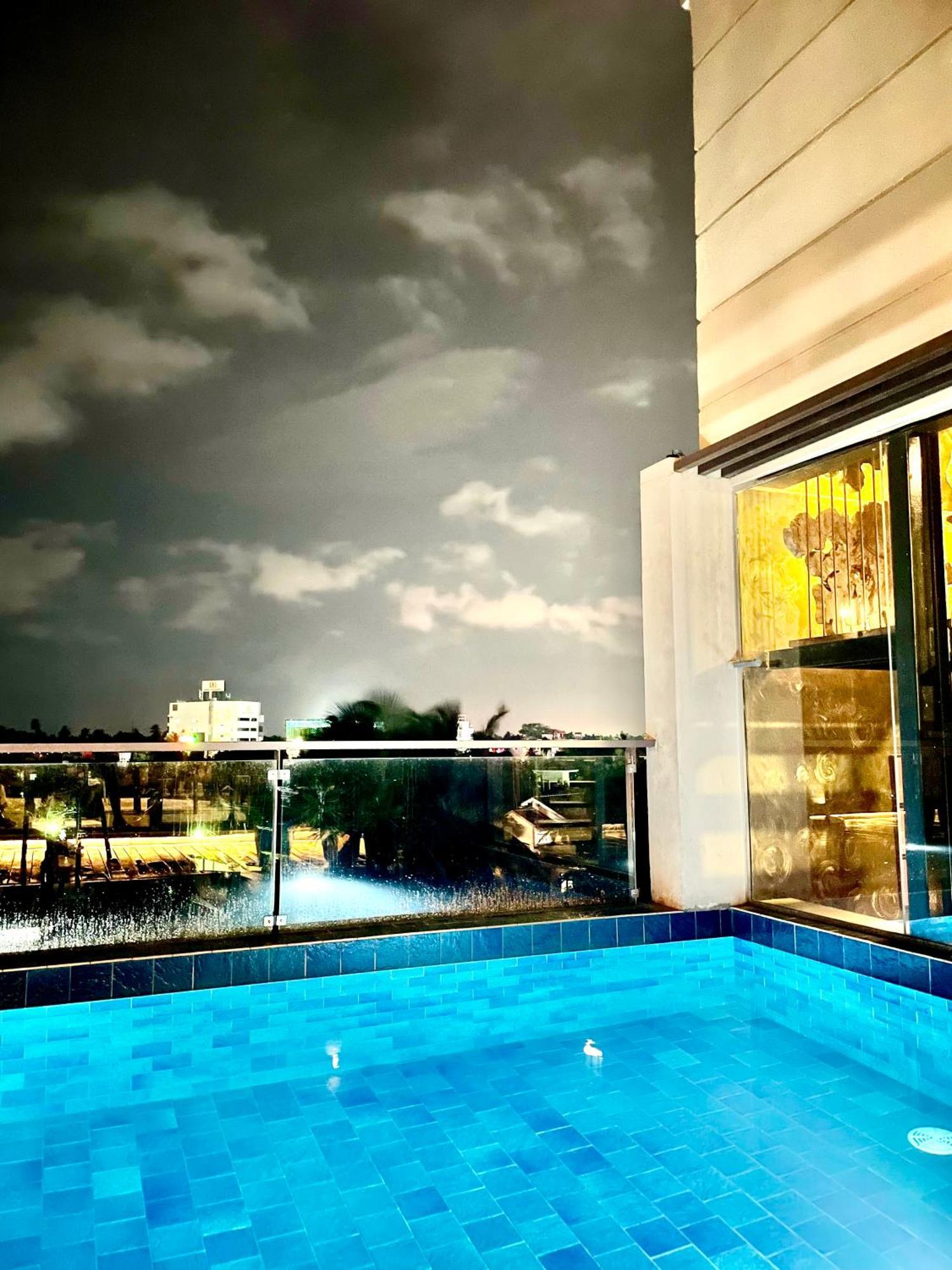 Penton45 - Luxury Penthouse Apartment Νεγκόμπο Εξωτερικό φωτογραφία